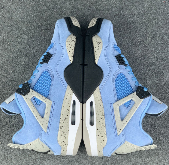 Air Jordan 4 Retro University Blue$160