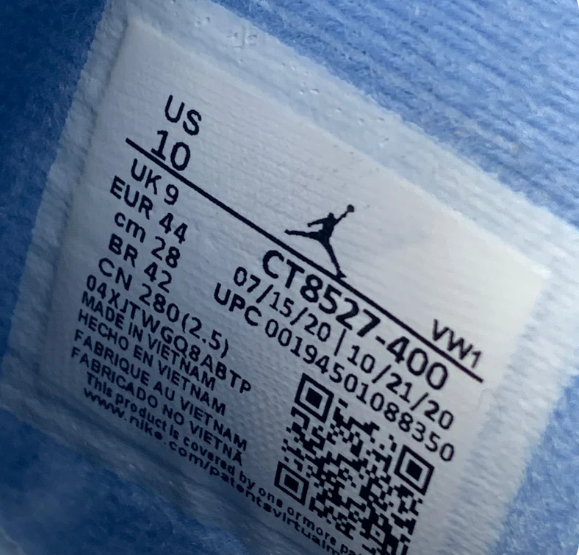 Air Jordan 4 Retro University Blue$160